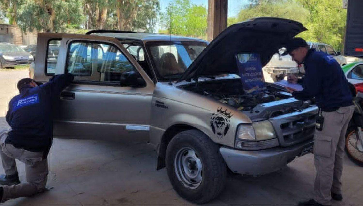 Sacan de circulacioacuten camioneta con numeracioacuten trucha