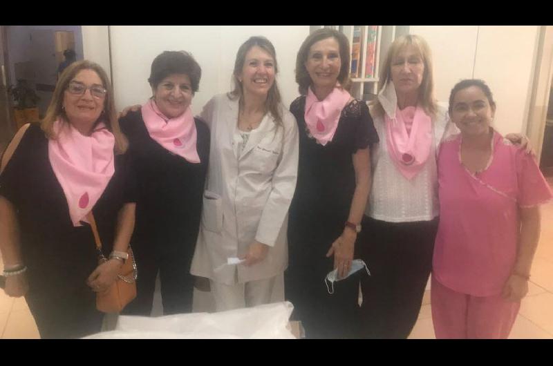 La Fundacioacuten Mujer acompantildea a pacientes auacuten en las vacaciones