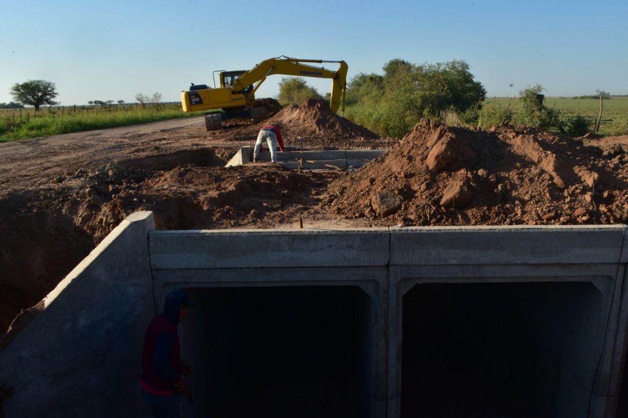 Avanzan las obras para la reactivacioacuten de los bajos submeridionales entre Santiago y Santa Fe