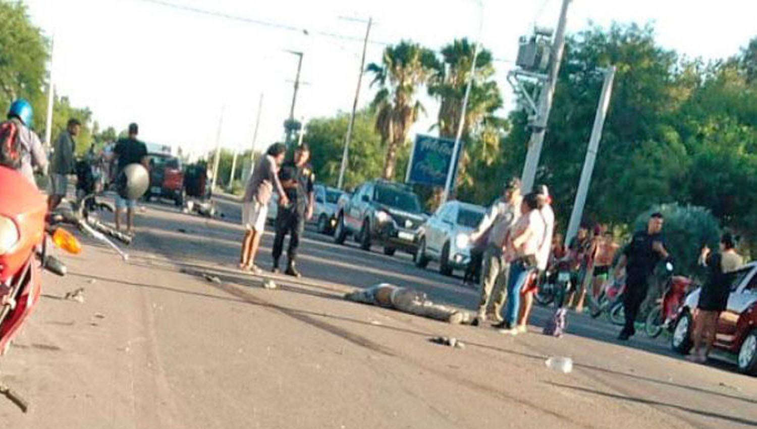 Motociclista grave tras violento accidente con una camioneta en Maco