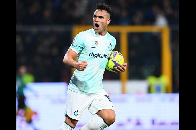 REVIViacute LOS GOLES Lautaro Martiacutenez imparable- con un doblete llevoacute al Inter a ser el uacutenico escolta