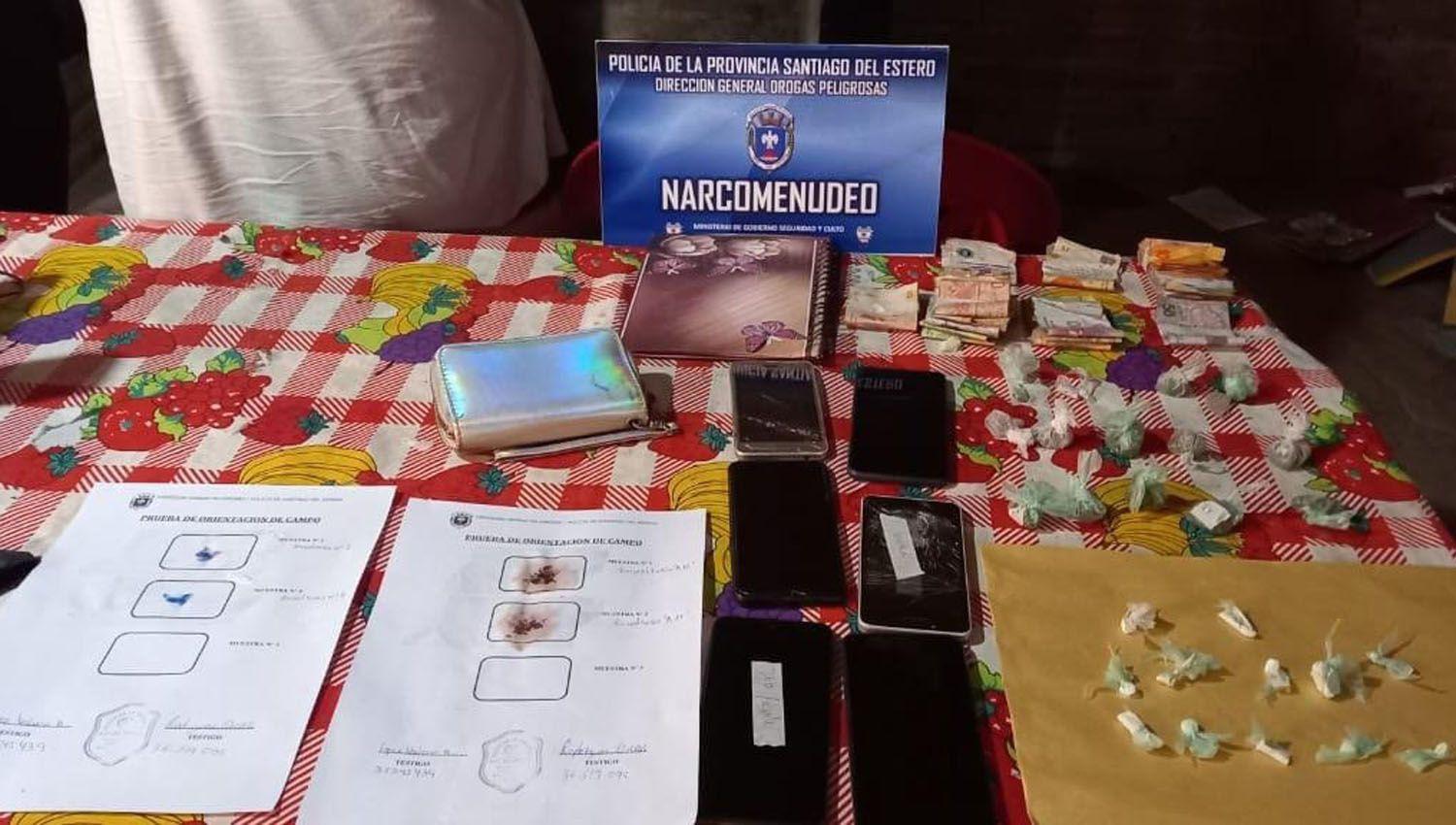 Desbaratan banda narco familiar en operativo que acaboacute con 9 detenidos