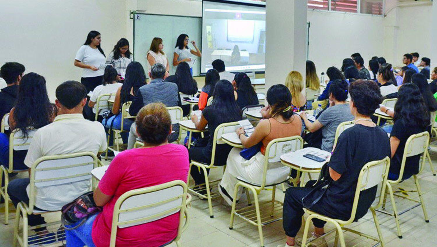 Capacitan en prevencioacuten y protocolo de abordaje ante casos de dengue