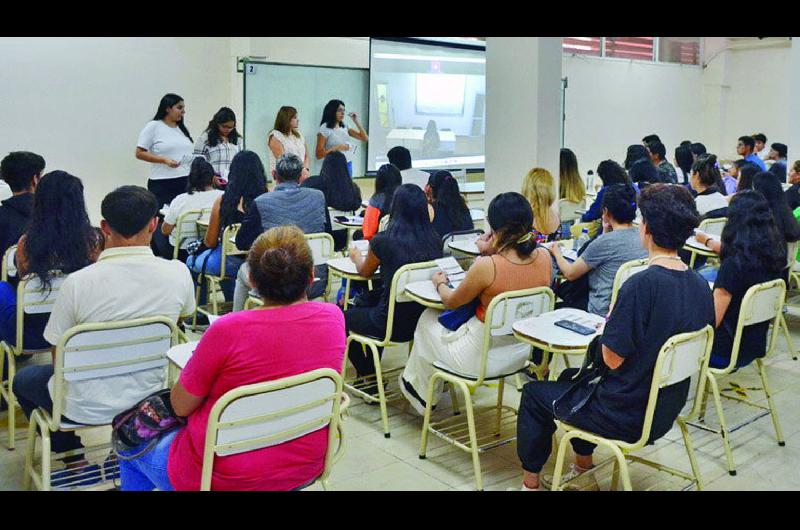 Capacitan en prevencioacuten y protocolo de abordaje ante casos de dengue