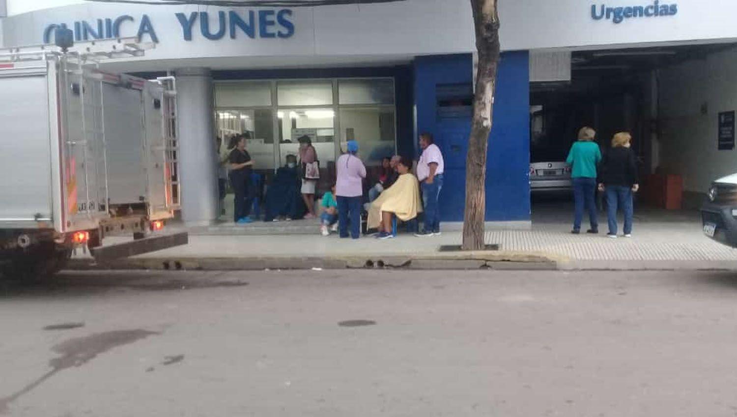 El incendio de un sanatorio privado generoacute paacutenico y temor