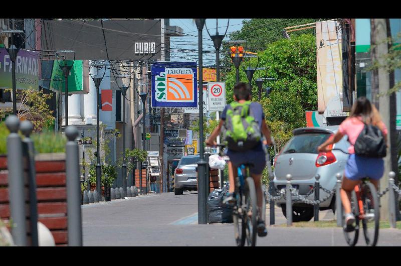 Semana Santa- jueves no laborable y viernes feriado para la administracioacuten puacuteblica provincial