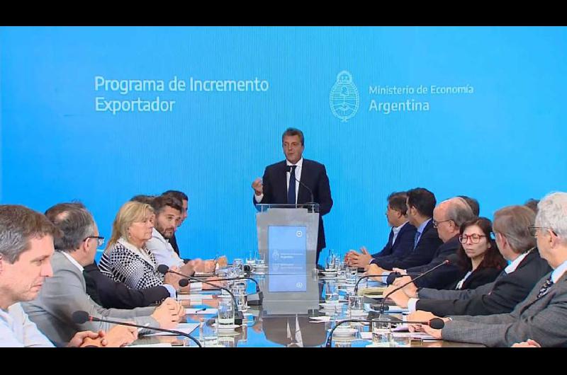 Amplio apoyo desde distintos sectores al Programa de Incremento Exportador anunciado por Massa