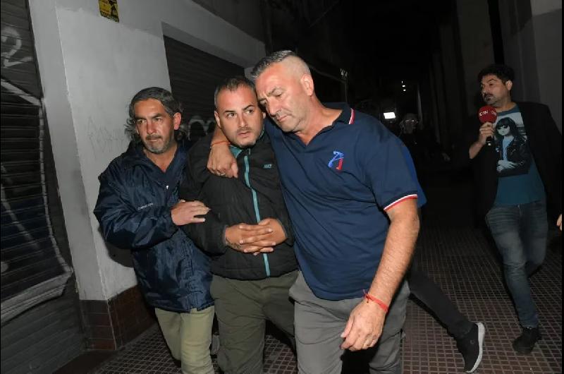 Liberaron anoche a los dos colectiveros acusados de agredir a Sergio Berni- ldquoLos sobrepasoacute la angustiardquo