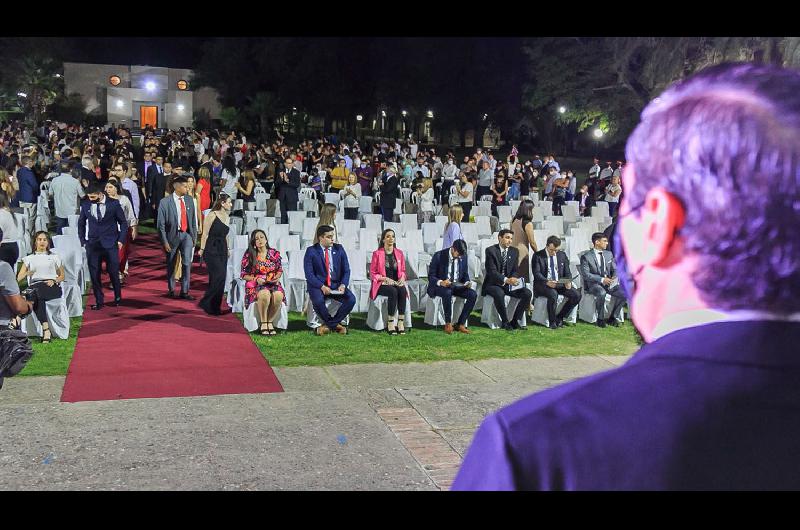 Hoy se realizaraacute la LXVI ceremonia de colacioacuten de grados de la Ucse