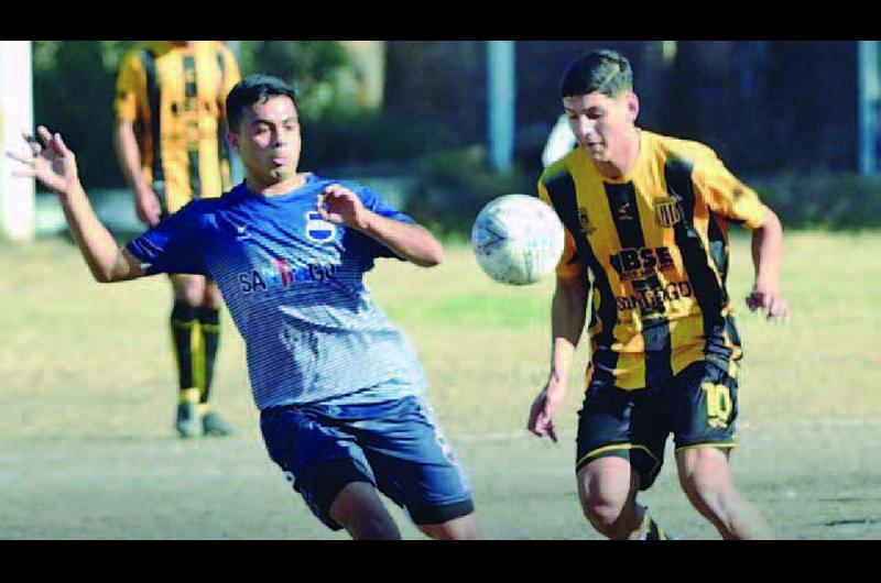 Comercio vs Mitre y Veacutelez-Agua y Energiacutea levantan el teloacuten