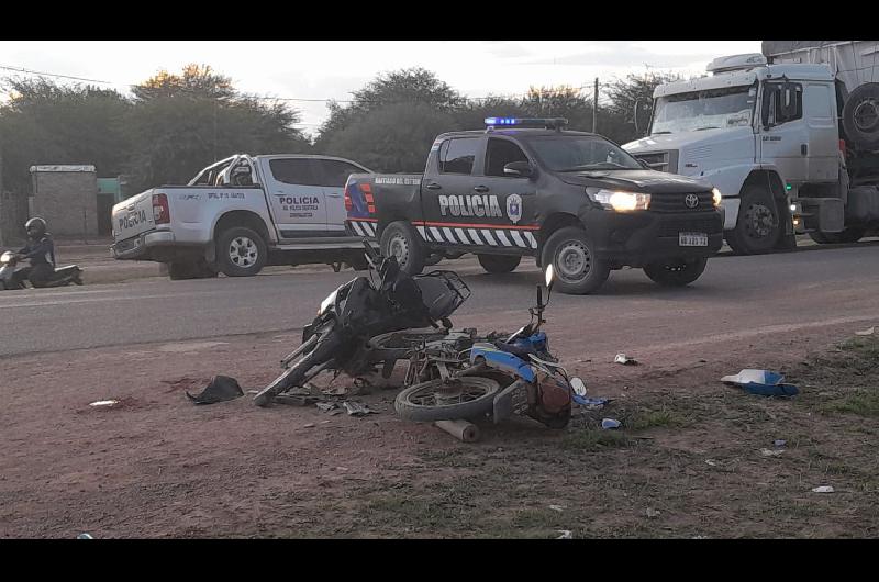 VIOLENTO ACCIDENTE Dos motociclistas chocaron de frente