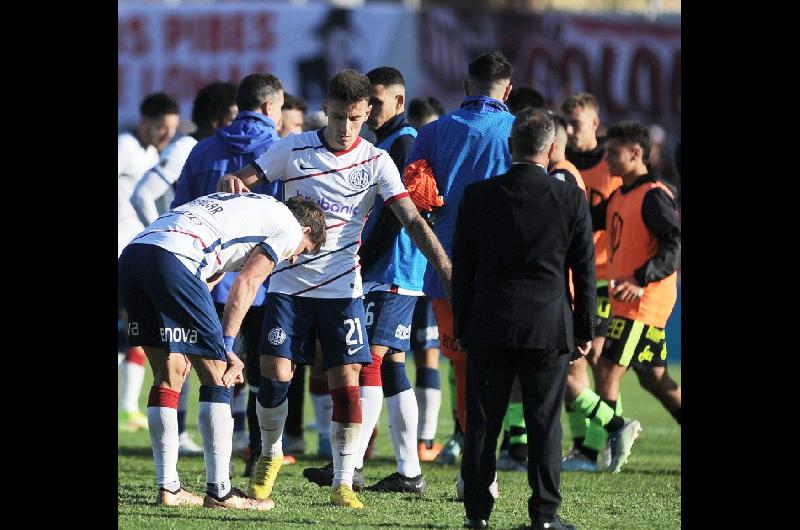 SITUACIÓN San Lorenzo dejó pasar la chance de descontar ventajas ante el líder River Plate

