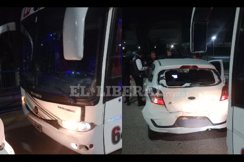 Un colectivo y un auto donde viajaban tres menores chocaron en la rotonda del Puente Carretero