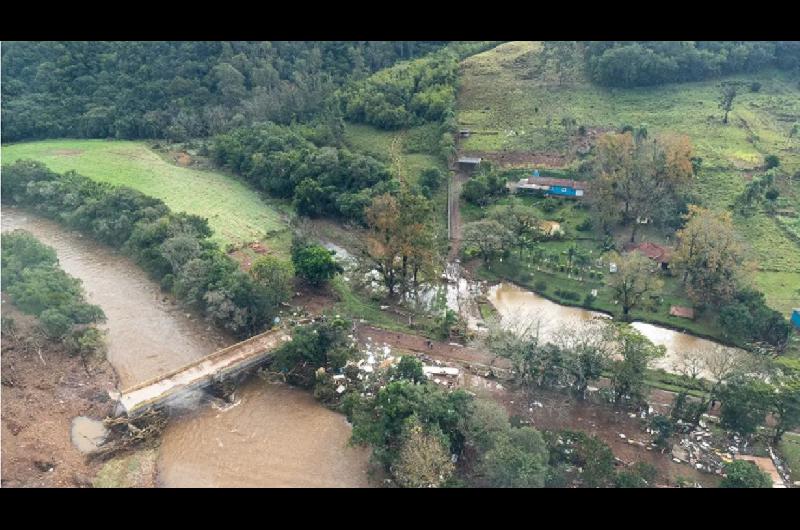 Devastador ciclón en Brasil- hay al menos 8 muertos y 22 personas desaparecidas (Foto- Twitter  @eduardoleite)