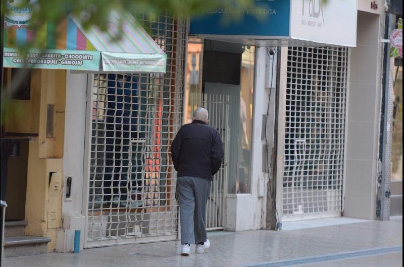 FOTOS  El Centro completamente vaciacuteo por el ldquoferiado con fines turiacutesticosrdquo