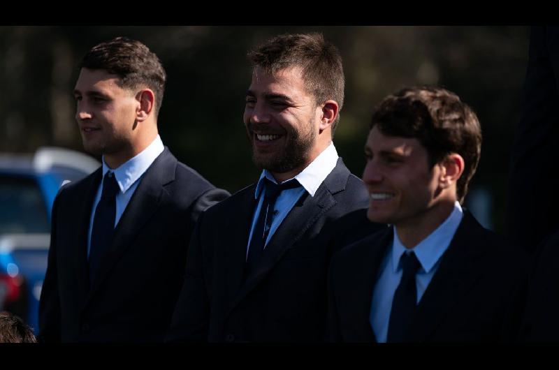 Facundo Isa participoacute de la foto oficial de Los Pumas