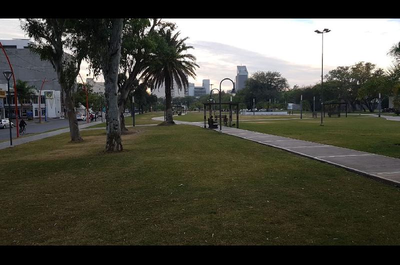 La temperatura descendioacute algunos grados y asiacute estaraacute el tiempo en Santiago durante este viernes