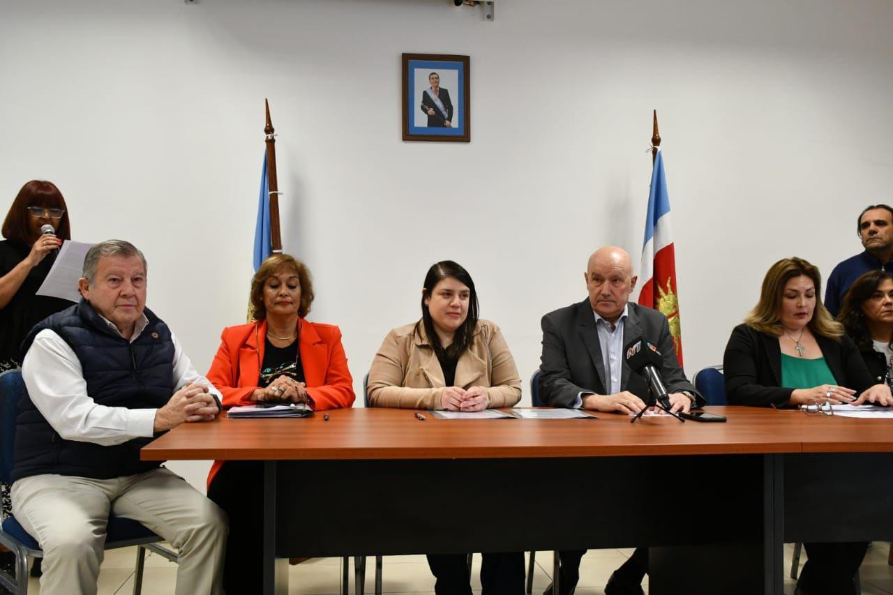 El Iosep firmoacute un convenio con el Colegio de Nutricionistas para la implementacioacuten de programas preventivos