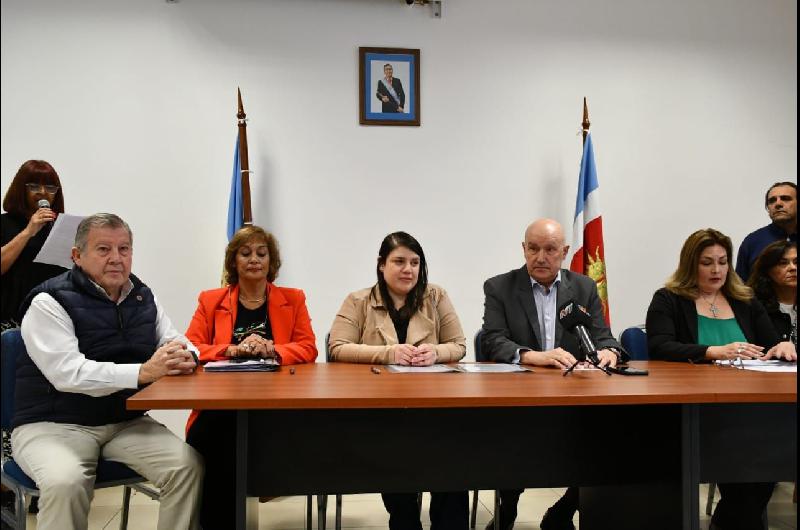 El Iosep firmoacute un convenio con el Colegio de Nutricionistas para la implementacioacuten de programas preventivos