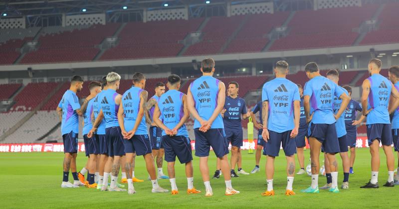 La Argentina con Messi en el plantel visita a Bolivia en la altura de La Paz