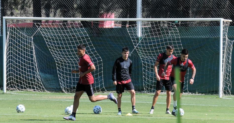 Central Coacuterdoba se entrenoacute pensando en Boca