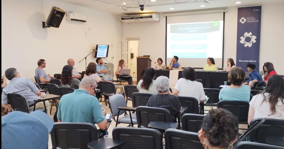 ACTIVIDADES Adem�s de las presentaciones se realizar�n mesas de trabajo sobre diferentes tem�ticas