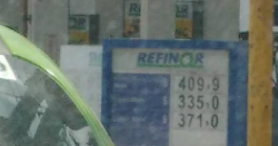 Shell Axion y Refinor subieron precios de combustibles