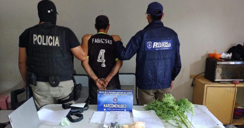 Atrapan a dealer que vendiacutea cocaiacutena en una gruta del barrio Sarmiento y estaba proacutefugo 