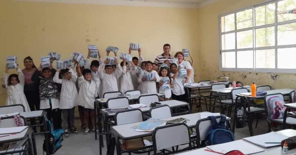 Distribuyen refuerzos alimentarios en la Escuela Agustina P de Libarona