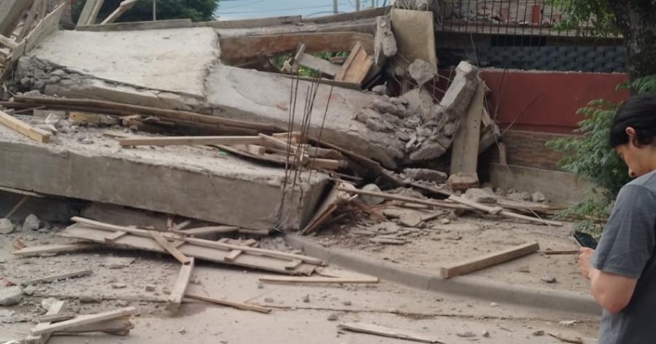 Impresionante- Se derrumboacute un edificio en construccioacuten del barrio Rivadavia 