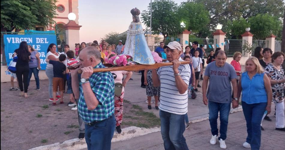 Choya deposita su fe en la Virgen del Valle 