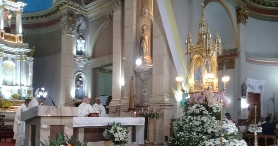 Fiesta de la Virgen del Valle- con muestras de sacrificio y fe peregrinos llegaron a su altar