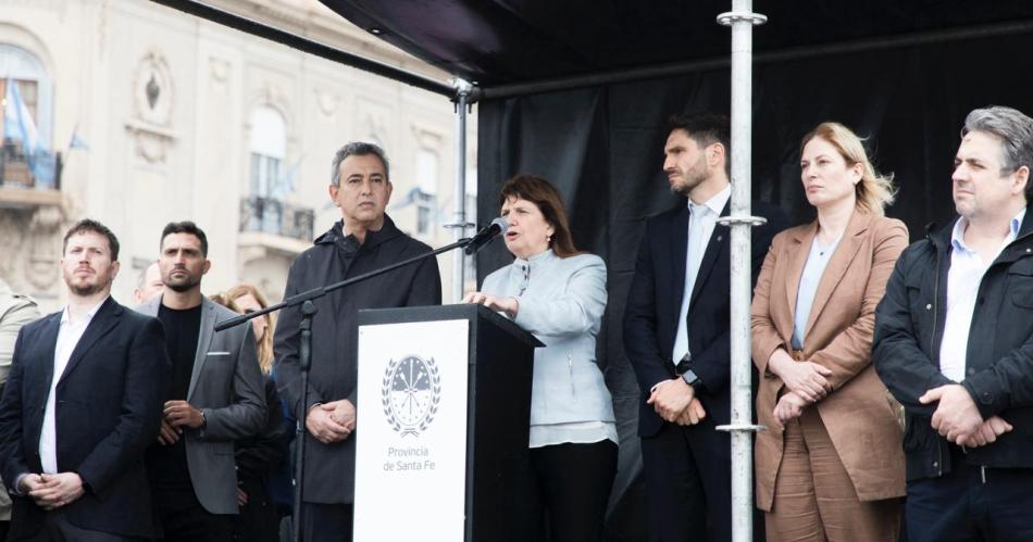 La ministra Bullrich presenta el Plan Bandera para recuperar la provincia de Santa Fe