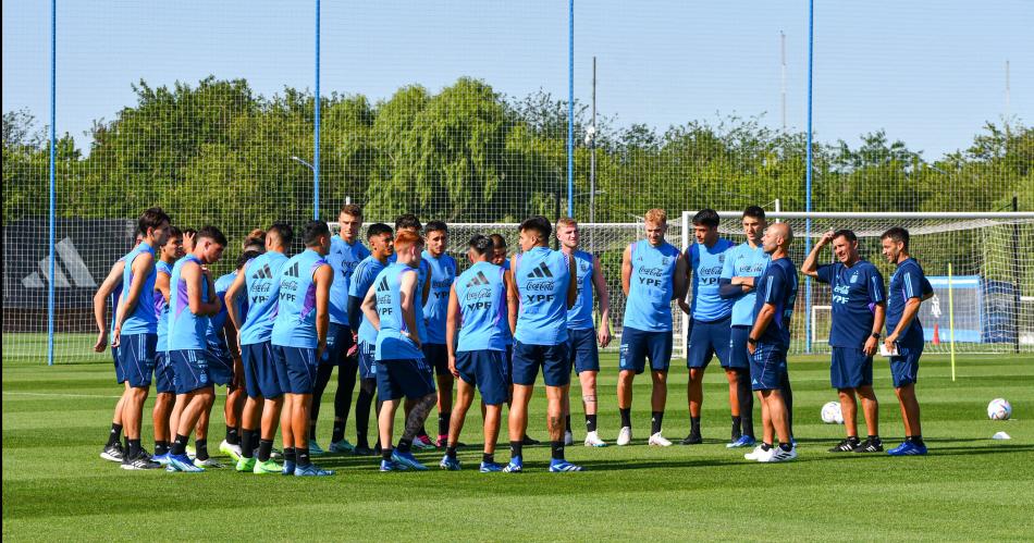  Javier Mascherano comienza a preparar lo que ser� el Preolímpico en Venezuela