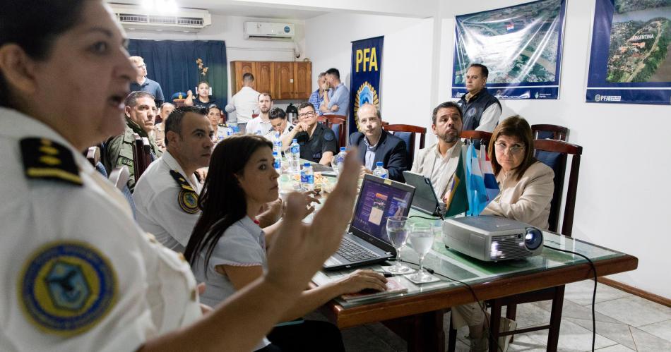 Patricia Bullrich visitoacute la Triple Frontera e inauguroacute un Centro Antiterrorista