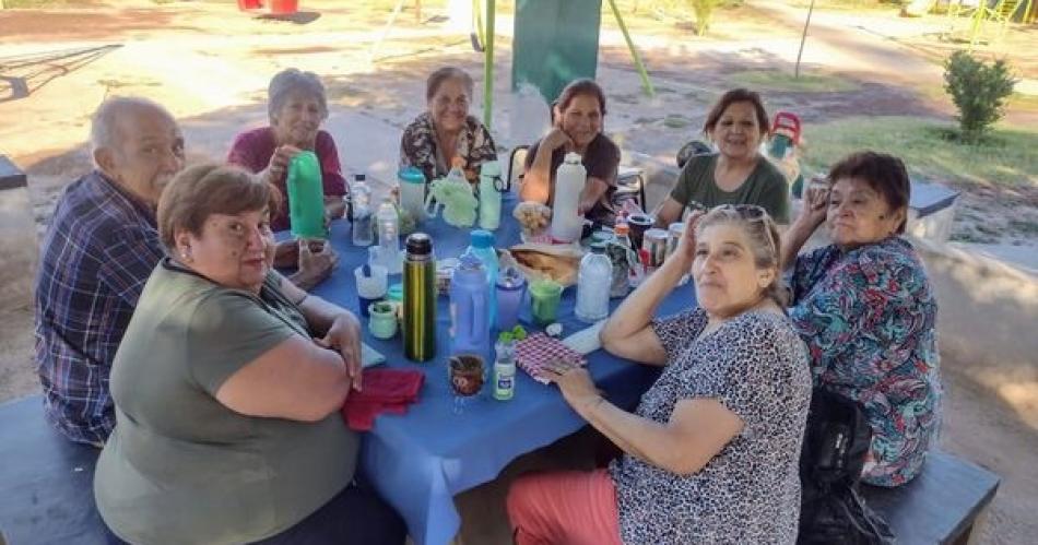 Nuevo encuentro de Adultos Mayores de la Municipalidad de Colonia Dora
