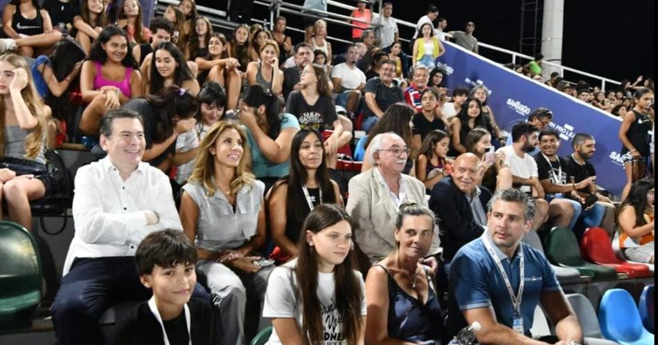 Cerroacute la FIH Pro League en Santiago con un gran marco de puacuteblico