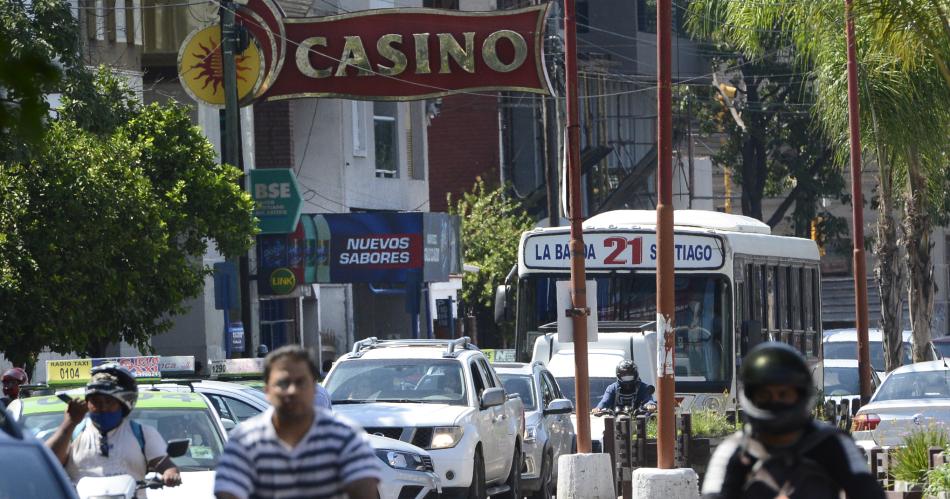 Este saacutebado entra en vigencia en Santiago y La Banda el boleto libertario sin subsidio de Nacioacuten