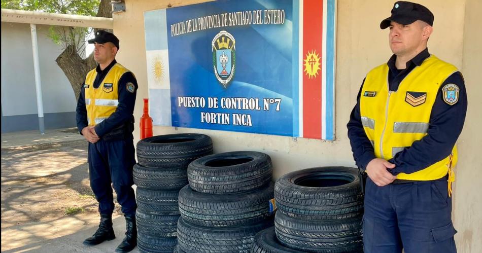 Fortiacuten Inca- transportaba maacutes de 25 neumaacuteticos de forma ilegal y fue descubierto