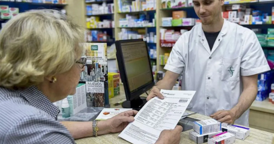 iquestSiguen los medicamentos gratis para jubilados PAMI y los laboratorios negocian un acuerdo