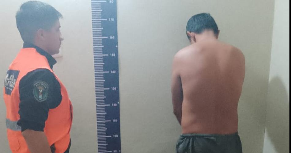 Exhibicionista fue apresado- realizaba actos obscenos frente a un comercio