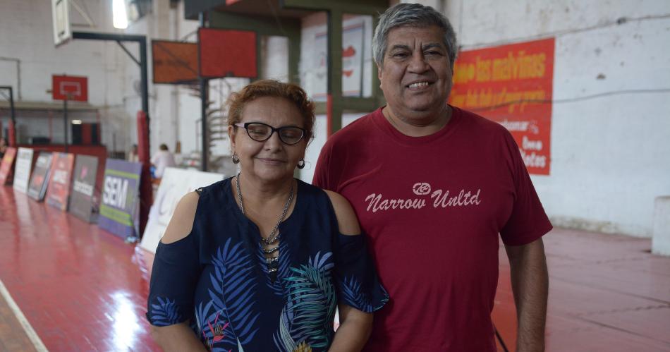 TORNEO DE BAacuteSQUET FEMENINO DE LA FEDERACIOacuteN SANTIAGUENtildeA