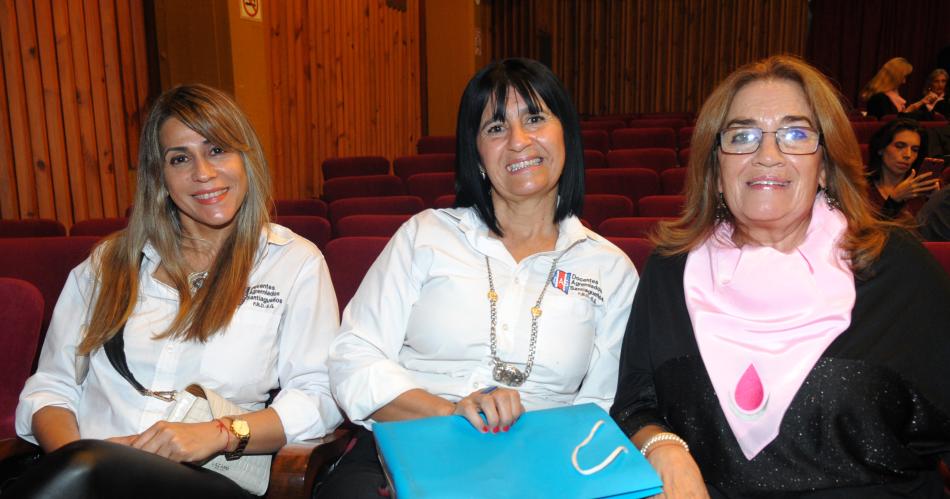 EMOTIVO ANIVERSARIO DE LA FUNDACIOacuteN MUJER