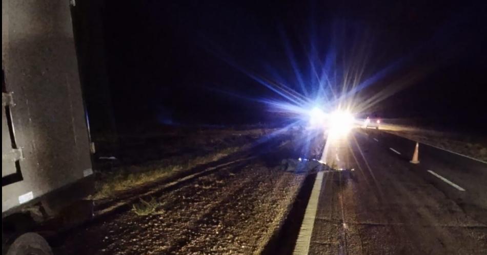 Una motociclista fallecioacute tras ser embestida por una camioneta en ruta 34