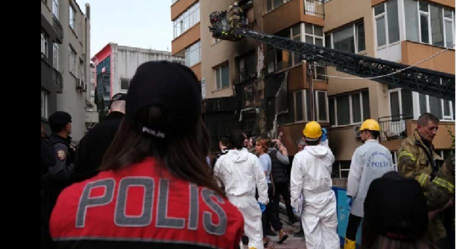 Incendio en local bailable provocoacute al menos 29 muertos