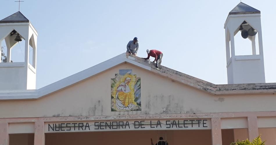 Pintar las iglesias bandentildeas- grupo solidario en accioacuten