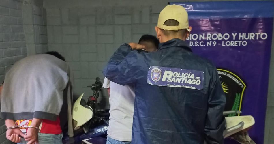 Robaron una moto de un partido de fuacutetbol amateur pero no llegaron lejos