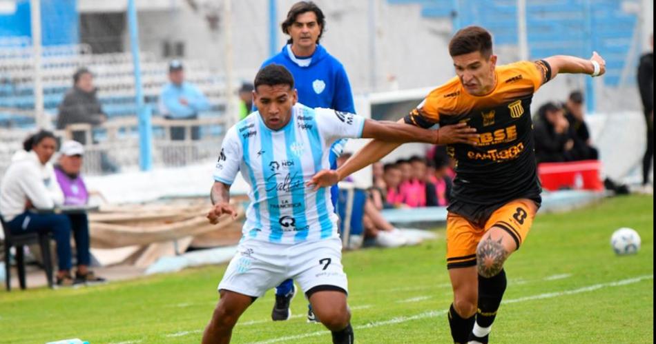 Mitre cayoacute en Salta ante Gimnasia y Tiro