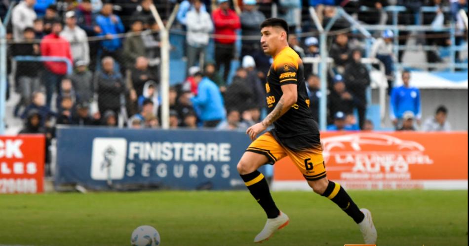 Mitre cayoacute en Salta ante Gimnasia y Tiro