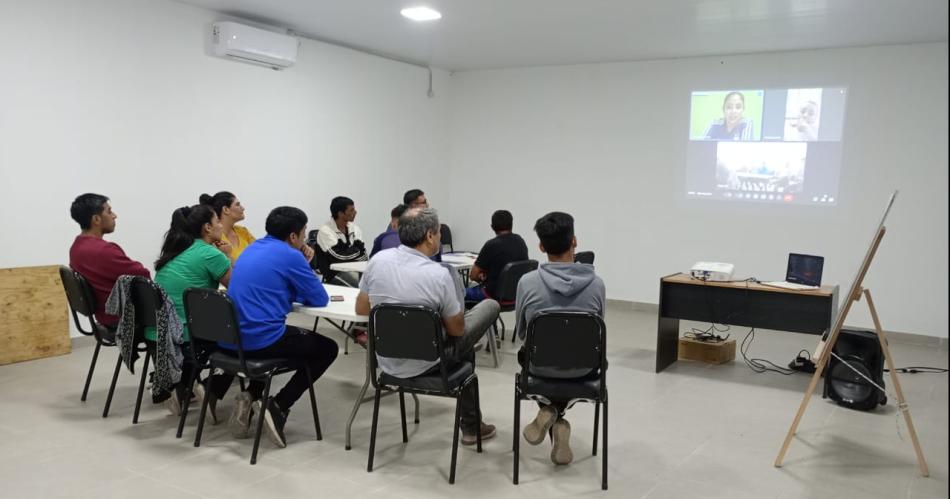 Comenzaron las clases de formacioacuten de aacuterbitros en Colonia El Simbolar